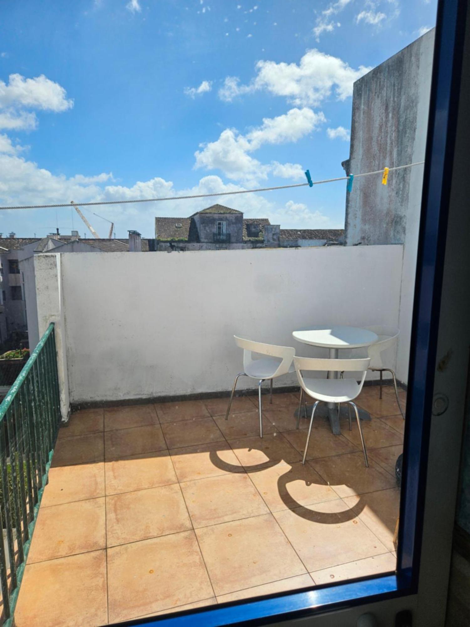 Sao Jose Guesthouse Понта-Делгада Экстерьер фото