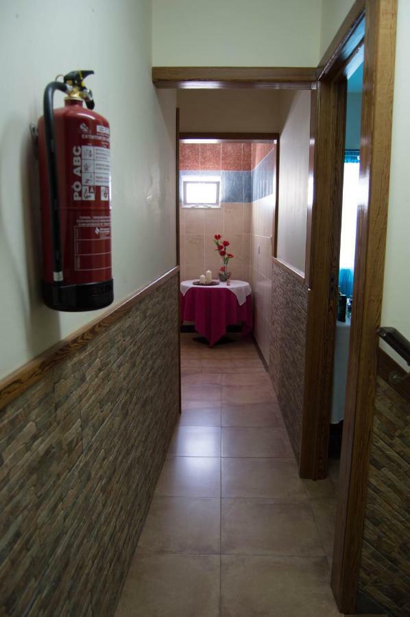Sao Jose Guesthouse Понта-Делгада Экстерьер фото